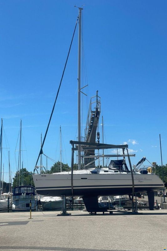 Beneteau Océanis Clipper 323