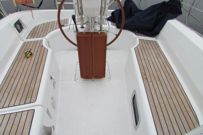 Beneteau Océanis Clipper 323