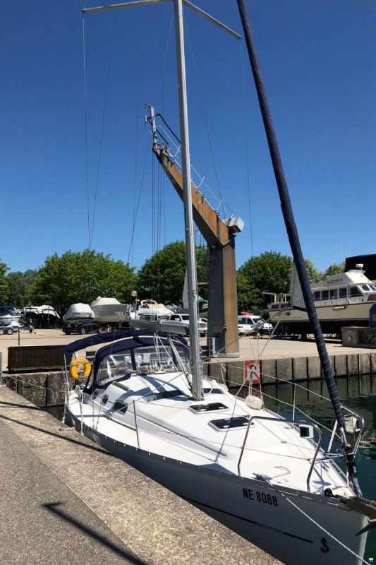 Beneteau Océanis Clipper 323