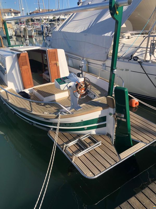 MAJONI 36