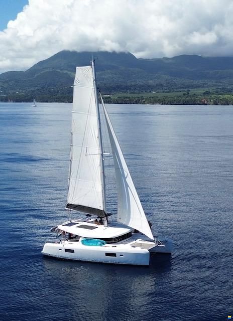 Lagoon 42