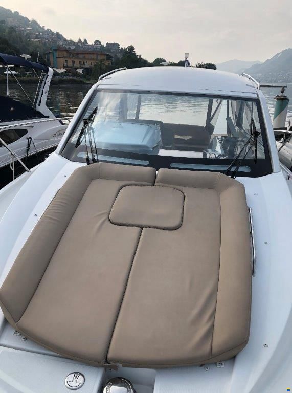Jeanneau Leader 9 Hard Top