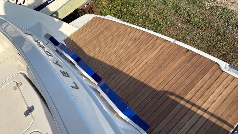 Jeanneau Leader 9 Hard Top