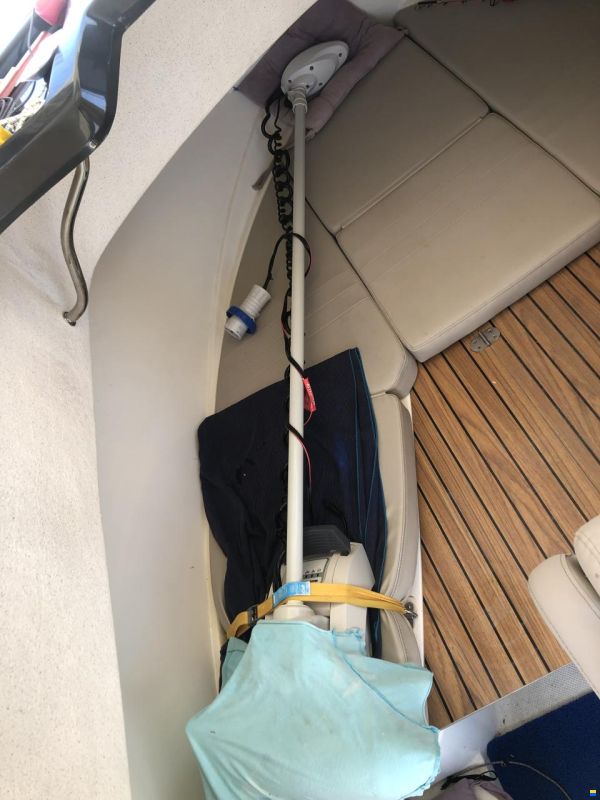 Quicksilver Pilothouse Capture 605