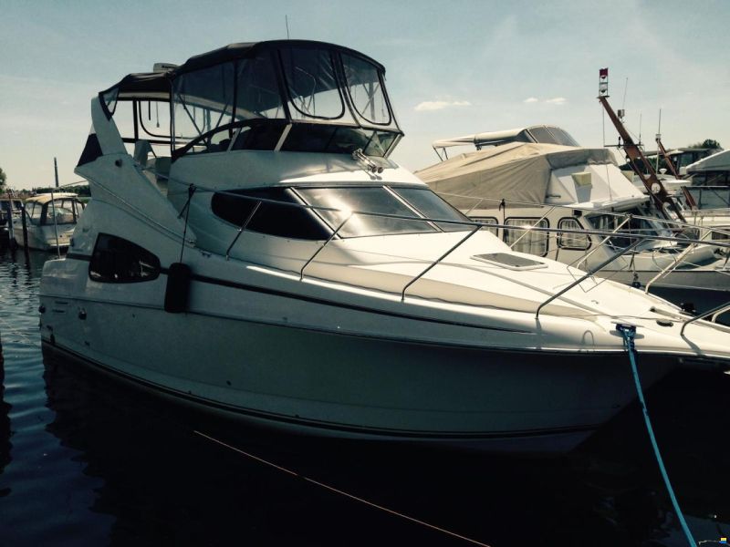 Silverton 330 Sport Fly Bridge