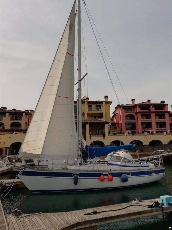 Hallberg-Rassy Hallberg Rassy 352