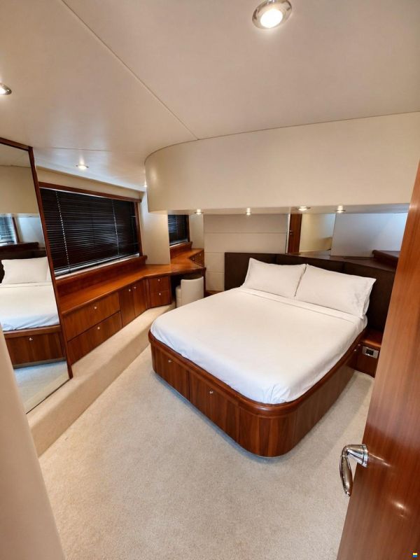 Sunseeker Predator 52