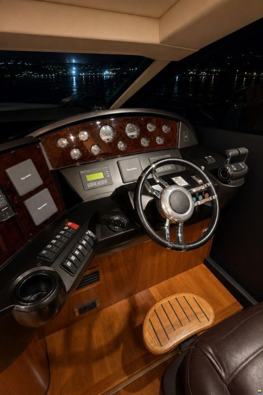 Sunseeker Predator 52