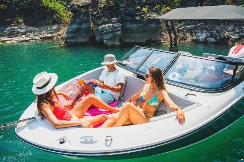 Bayliner V20