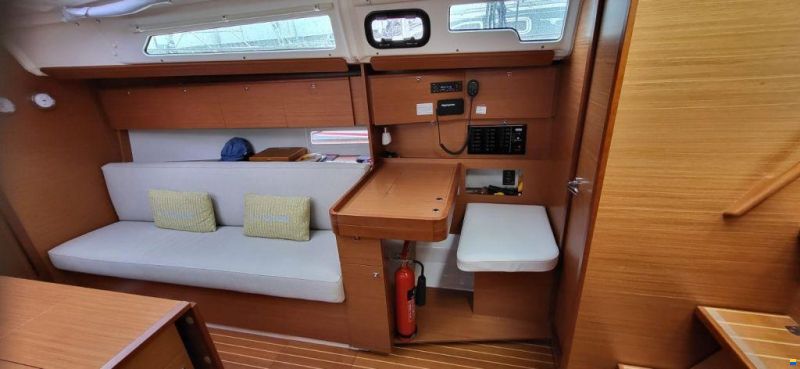 Dufour 360 Grand Large