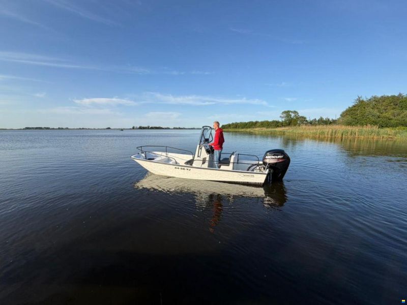 Boston Whaler 170 Montauk