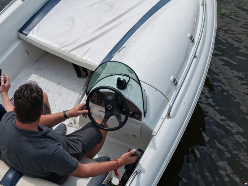 Quicksilver 425 Open