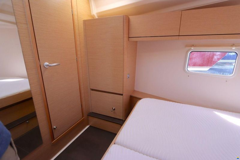 Hanse 418