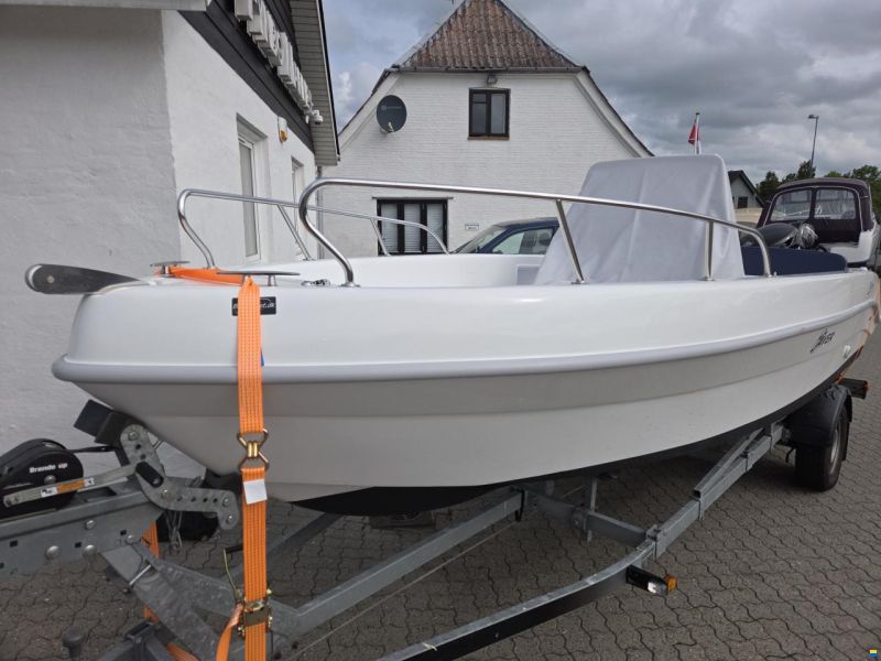 Saver 585 Open årg 2023