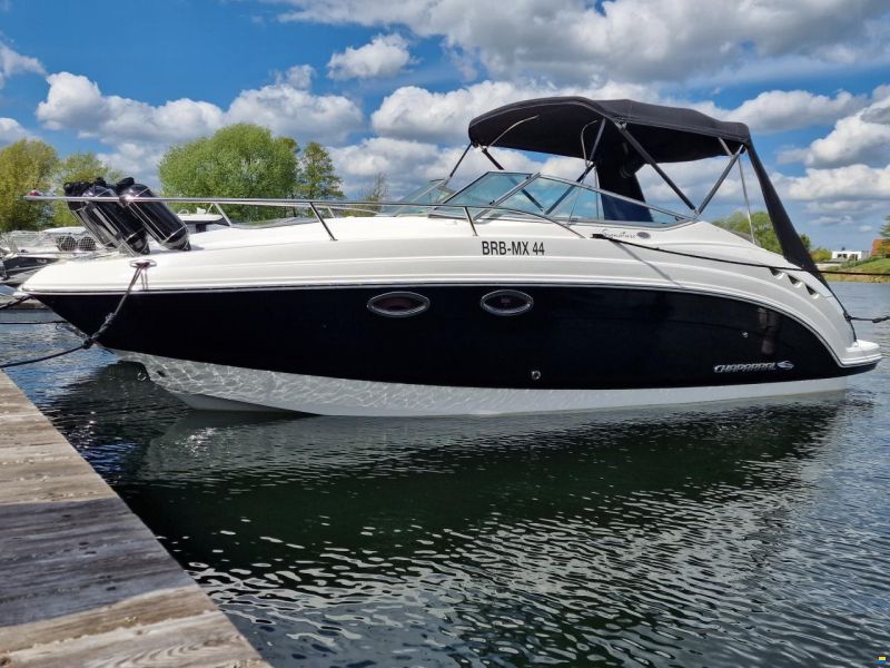 Chaparral 250 Signature