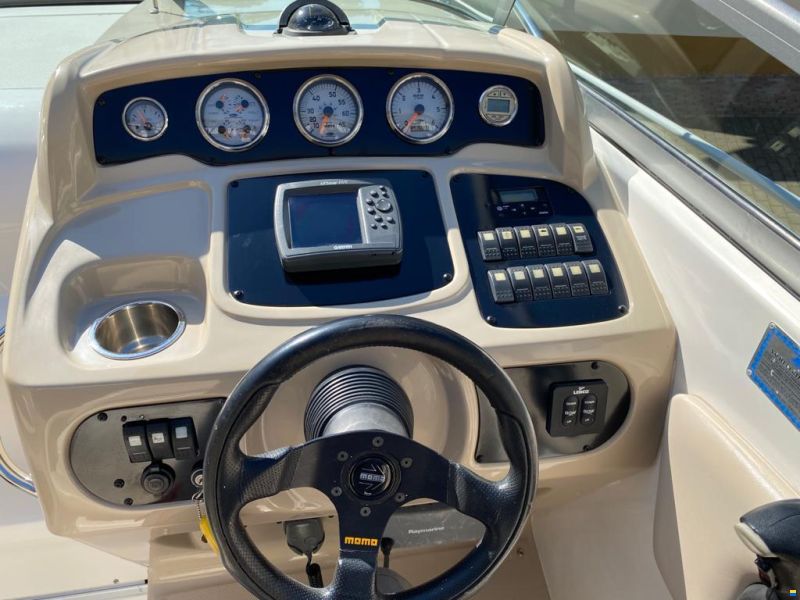 Chaparral 250 Signature