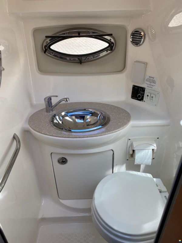 Chaparral 250 Signature
