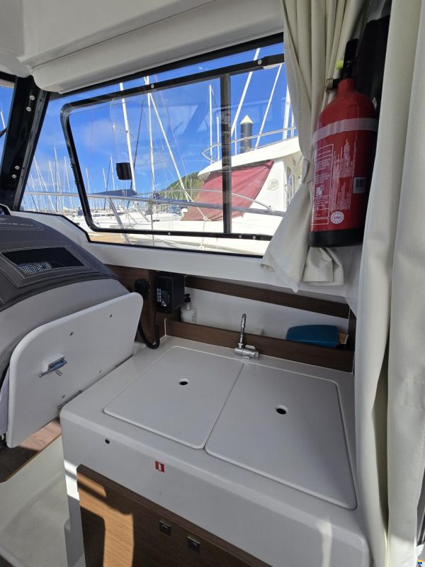 Jeanneau merry fisher 605