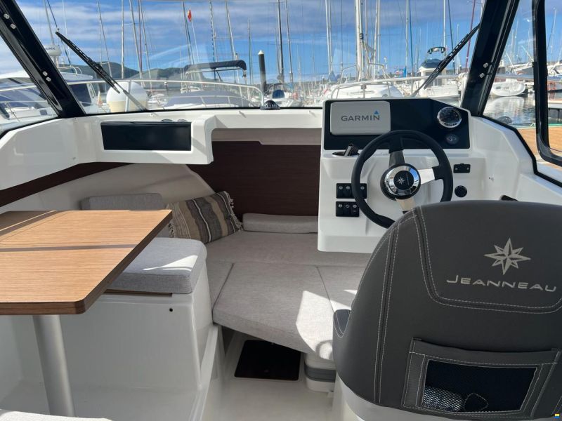 Jeanneau merry fisher 605