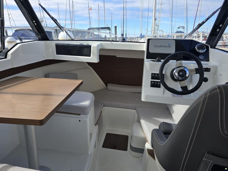 Jeanneau merry fisher 605