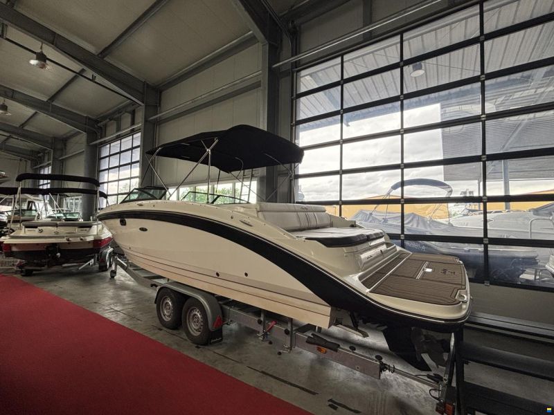 Sea Ray 270 SDXE