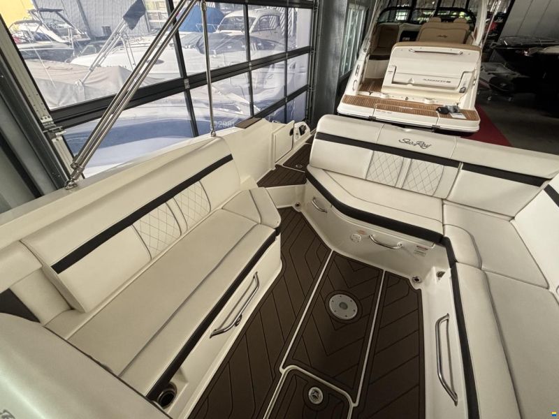 Sea Ray 270 SDXE