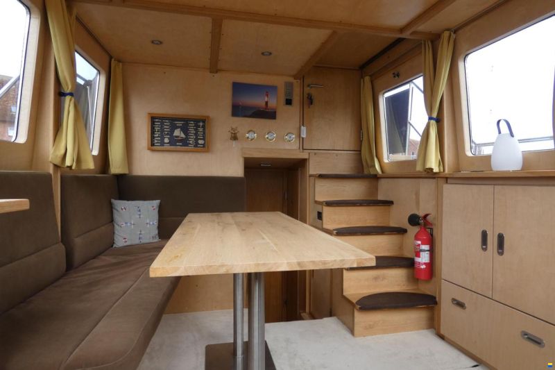 C.J. Broom & Sons Ltd Broom 37 - Custom-Umbau