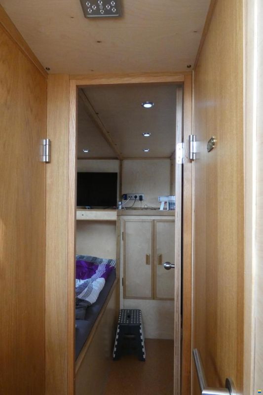 C.J. Broom & Sons Ltd Broom 37 - Custom-Umbau