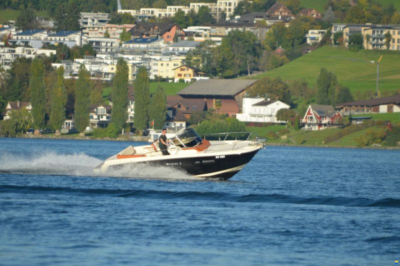 Invictus 250 CX