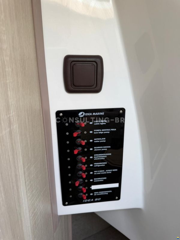Idea Marine 80 T-Top WA
