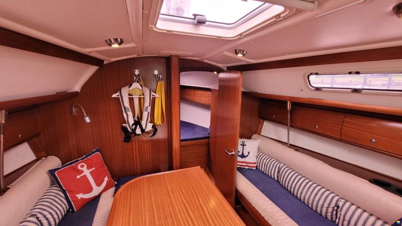 Bavaria 32 Cruiser