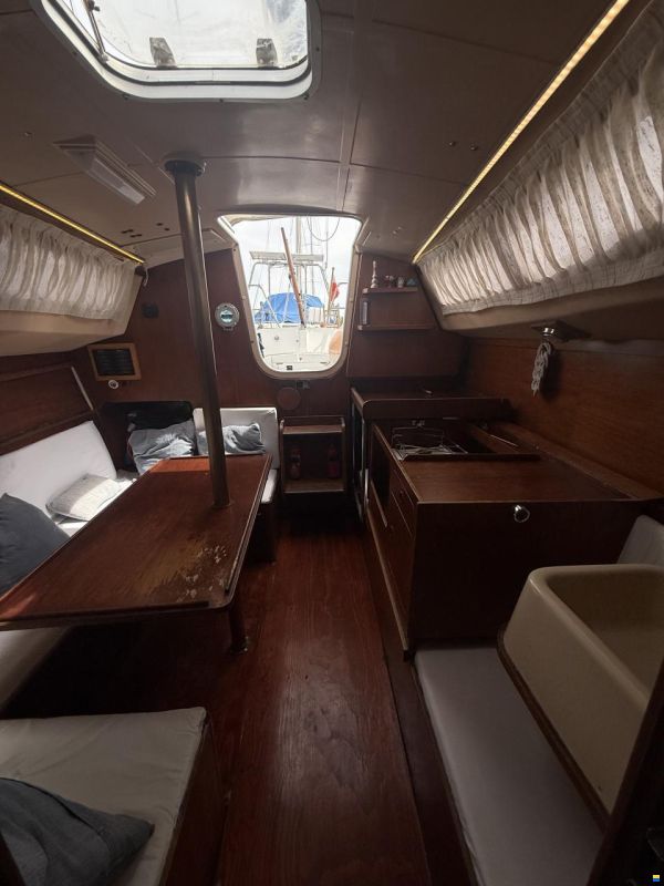 Comar Comet 910