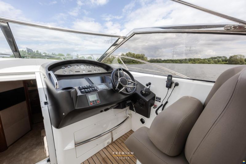 Sunseeker Portofino 46