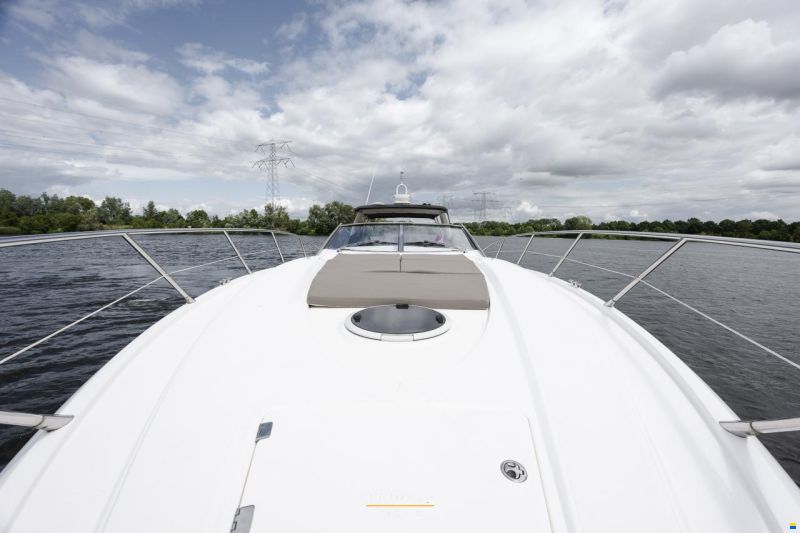 Sunseeker Portofino 46