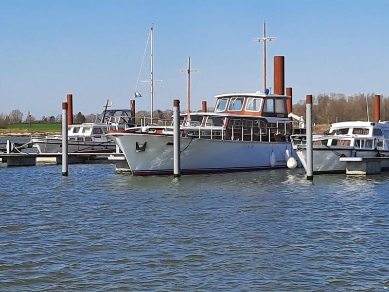 Super van Craft 1550