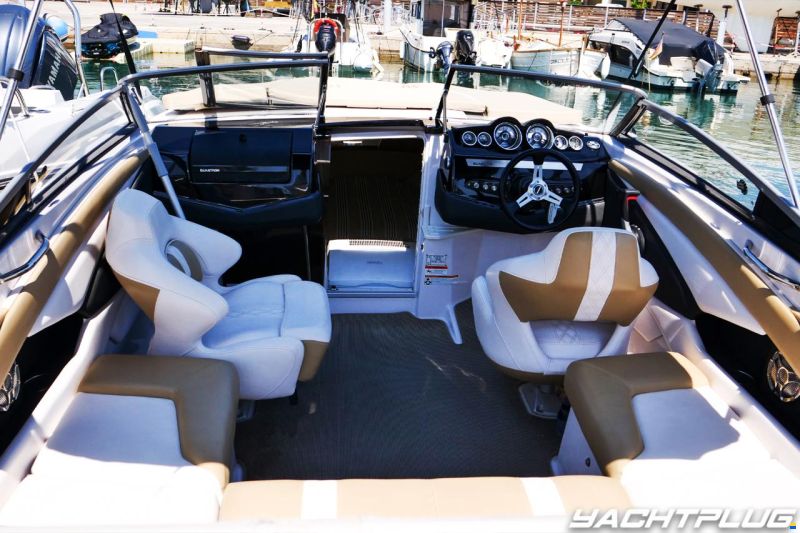 Glastron GT229