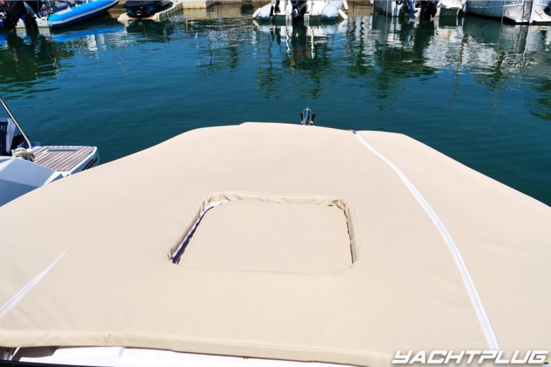 Glastron GT229
