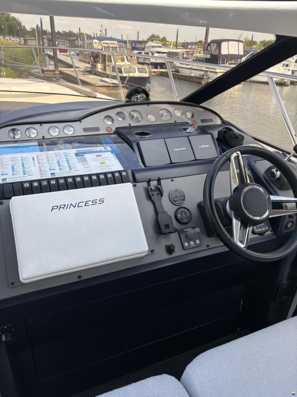 Princess V50
