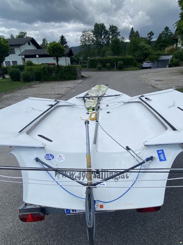 Mackay 49er