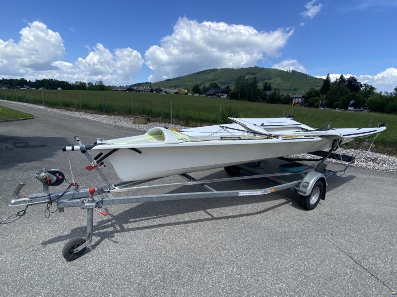 Mackay 49er