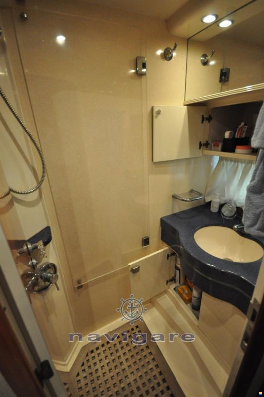 Azimut AZ 52