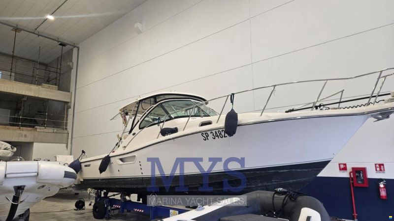 Pursuit Tiara 3100 Offshore