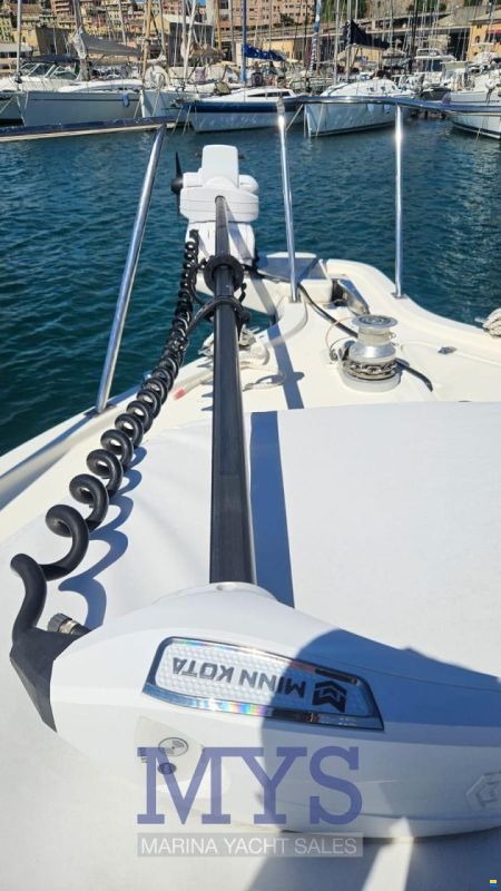 Pursuit Tiara 3100 Offshore