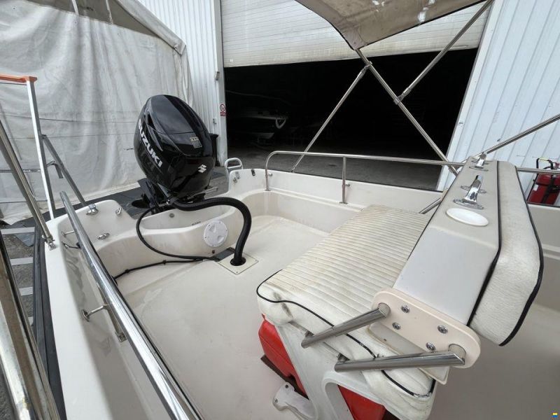 Boston Whaler MONTAUK 17