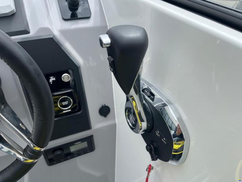 NorthMaster 685 Cruiser Cabin