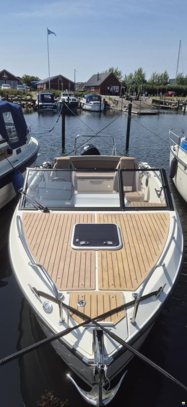 Quicksilver Active 605 Cruiser
