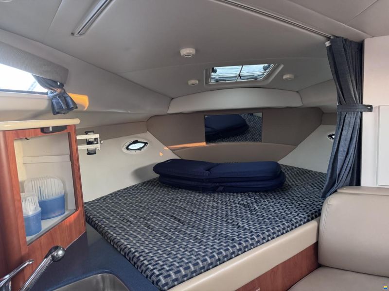 Bayliner 305