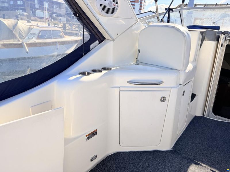Bayliner 305