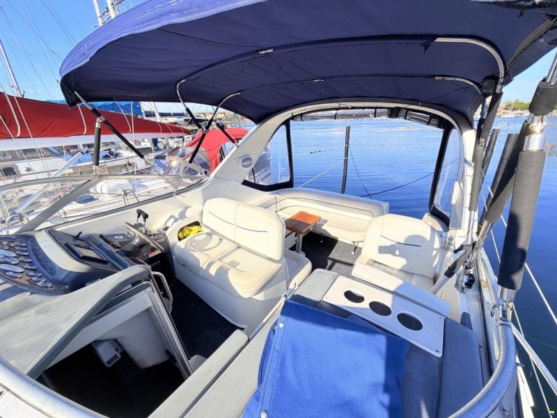 Bayliner 305