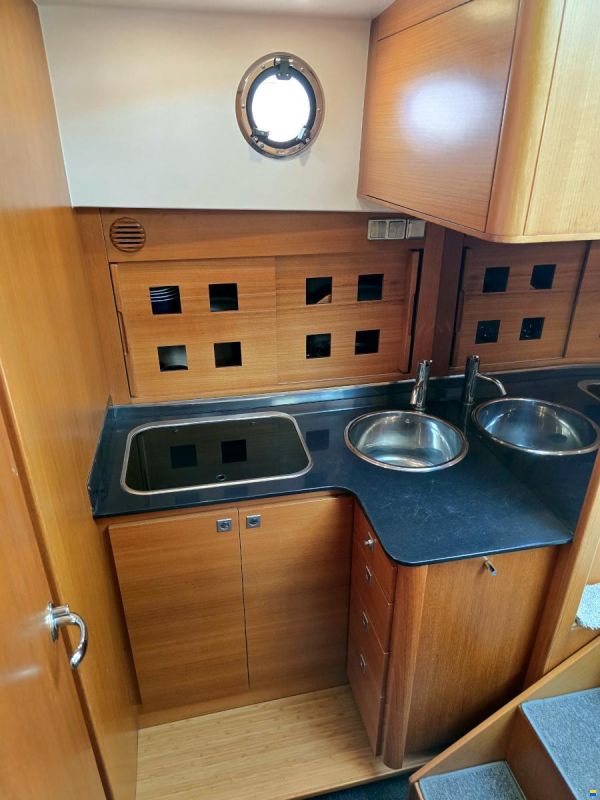 Delta Powerboats 40 WA Volvo Penta D6-370 EVC